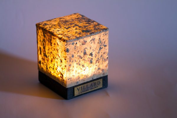 «Le P'tit Villard», photophore à bougie LED par l'Atelier Villard.
