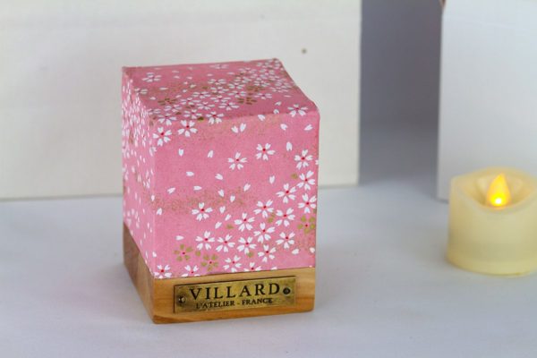 « Le P'tit Villard », photophore à bougie LED, par l'Atelier Villard.