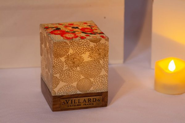 « Le P'tit Villard », photophore à bougie LED, par l'Atelier Villard.