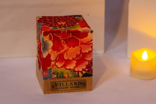 « Le P'tit Villard », photophore à bougie LED, par l'Atelier Villard.